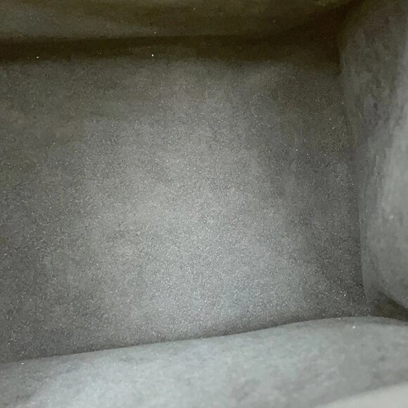 LOUIS VUITTON City Frame Taiga Leather Yellow - Picture 12 of 16